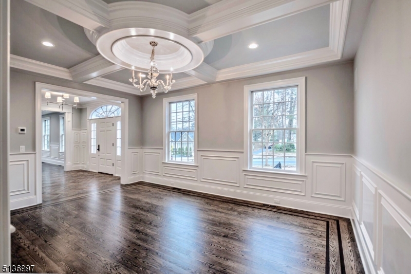 THE HILL - Residential