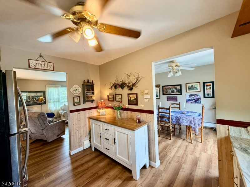 VERNON VALLEY LAKE - Residential