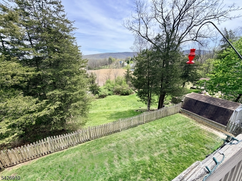 VERNON VALLEY LAKE - Residential