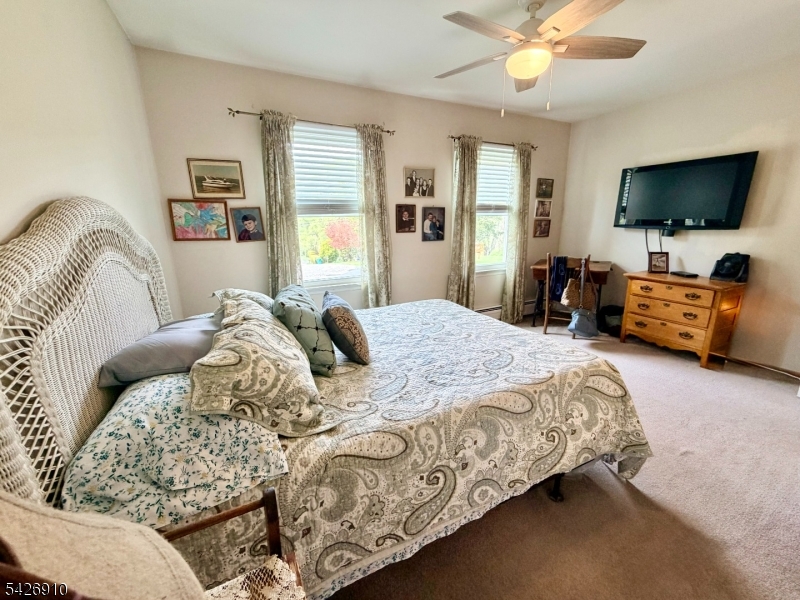 VERNON VALLEY LAKE - Residential