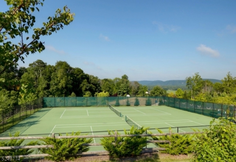 PANTHER VALLEY - Land