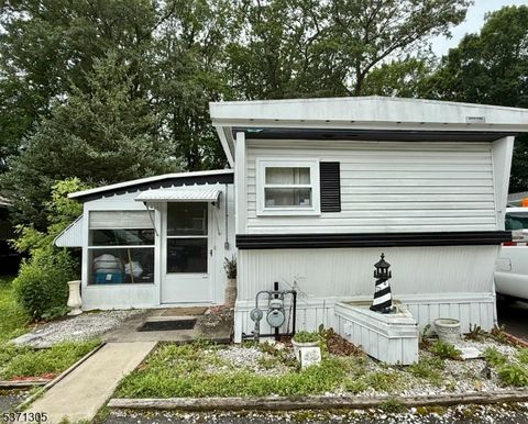 93 Mount Pleasant Avenue C2, Rockaway Twp., NJ 07801 - #: 3974983