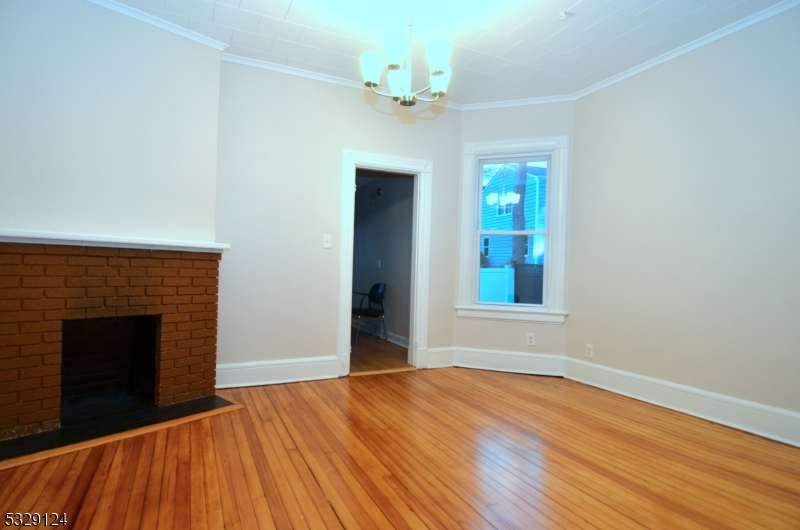 3 Blocks to Train - Residential Lease