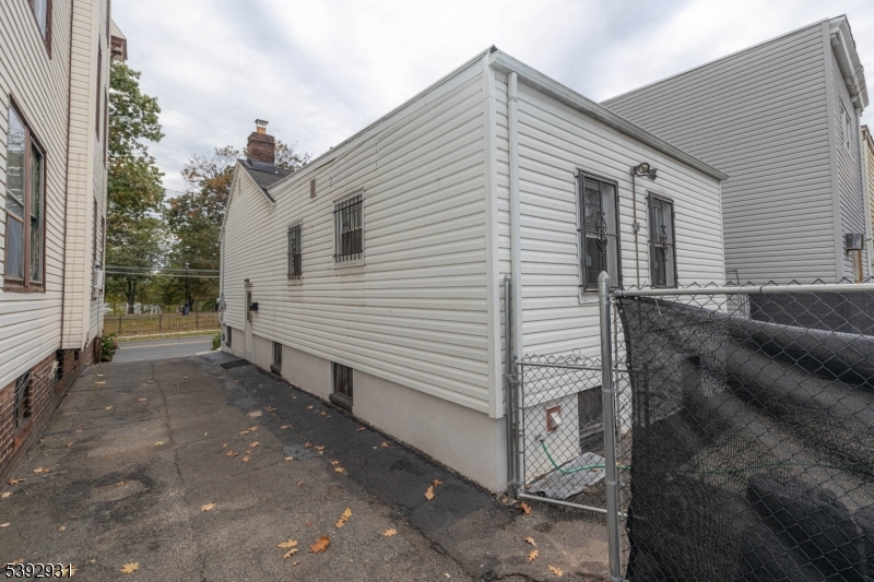 Irvington Park - Residential