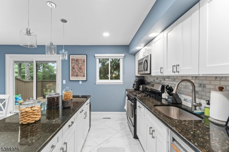 Mountain Ridge - Residential