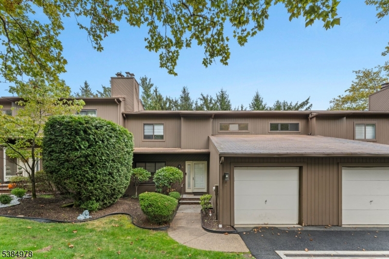 Mountain Ridge - Residential