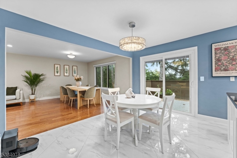 Mountain Ridge - Residential