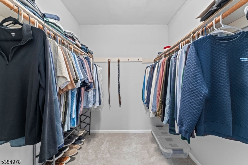 Mountain Ridge - Residential