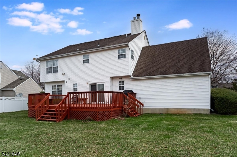 FLANDERS CROSSING - Residential