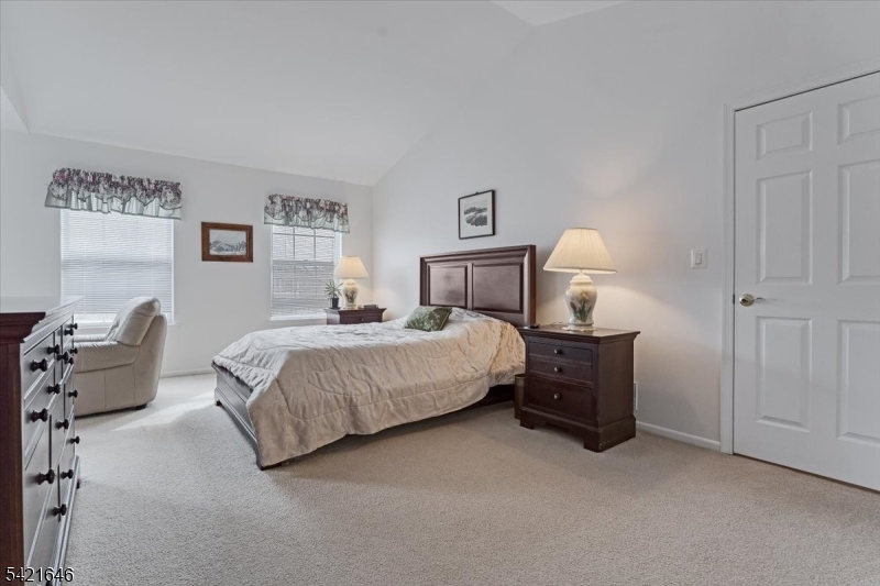 FLANDERS CROSSING - Residential