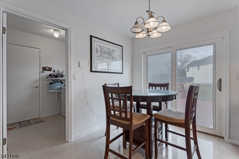 FLANDERS CROSSING - Residential