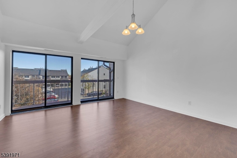 Brookview - Residential