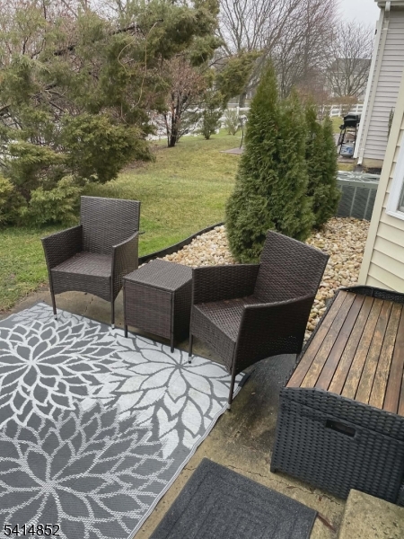 Spinnaker Pointe - Residential