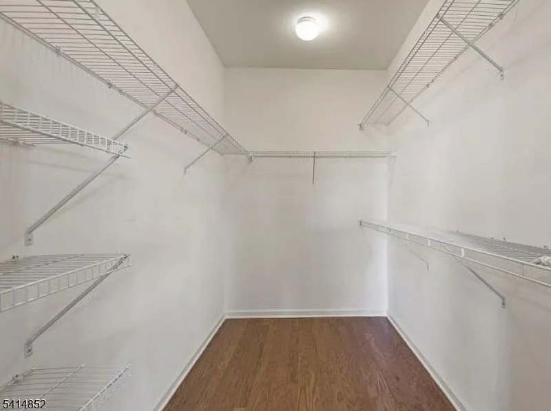 Spinnaker Pointe - Residential