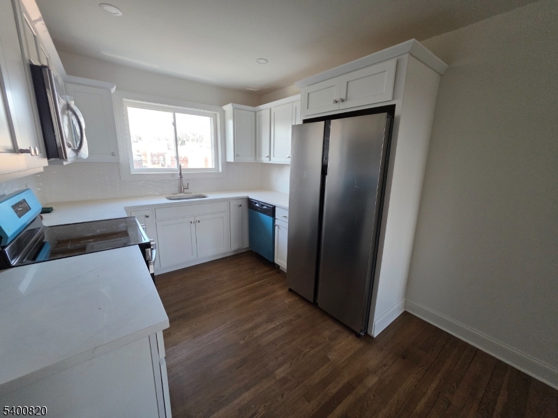 Manor II - Residential Lease