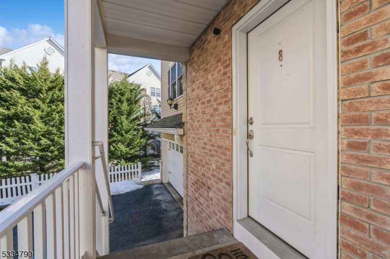 200 Sherman Ave S, Unit 8