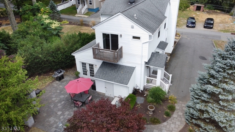 LAKE ROGERENE - Residential