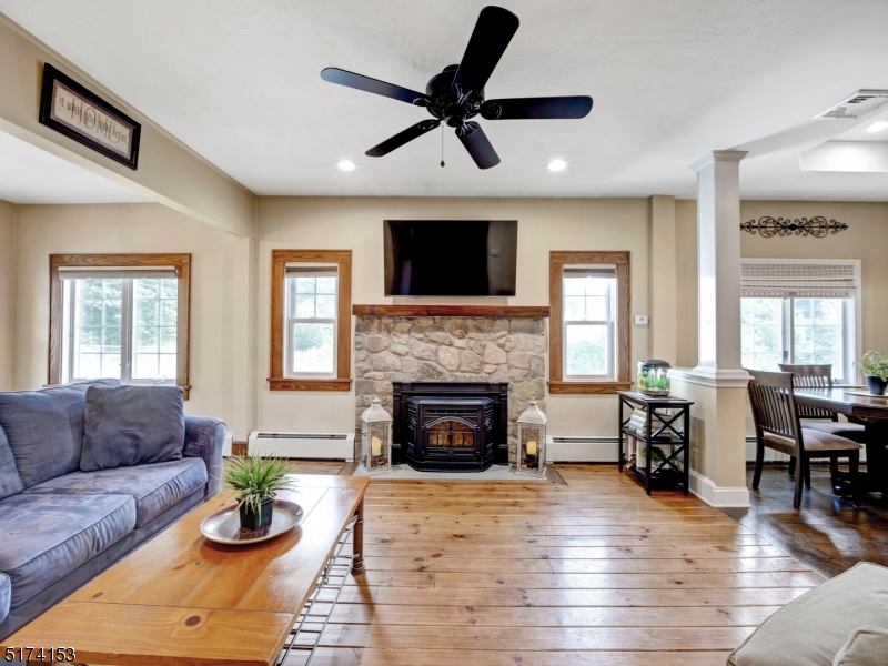 LAKE ROGERENE - Residential