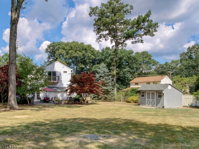 LAKE ROGERENE - Residential