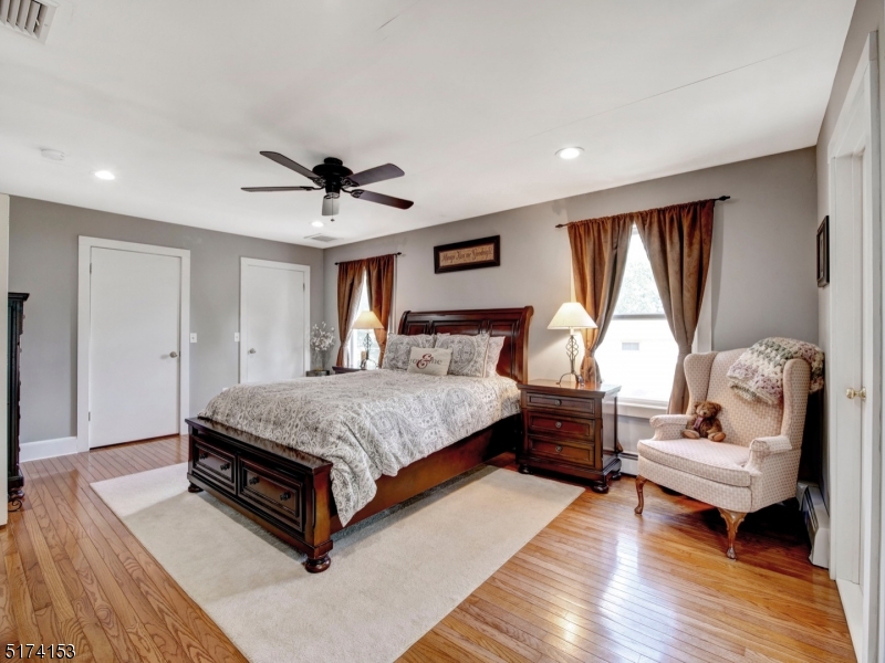 LAKE ROGERENE - Residential