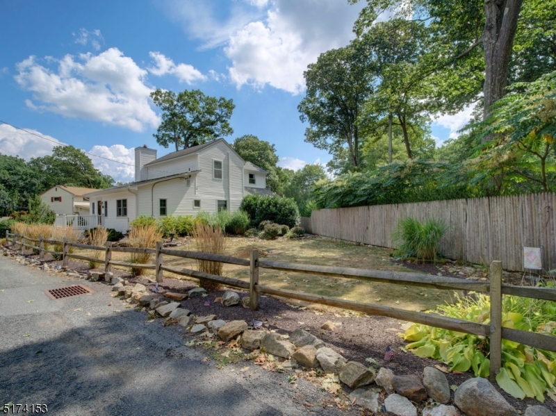 LAKE ROGERENE - Residential