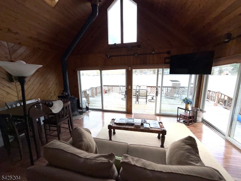 River Styx Main Lake - Residential