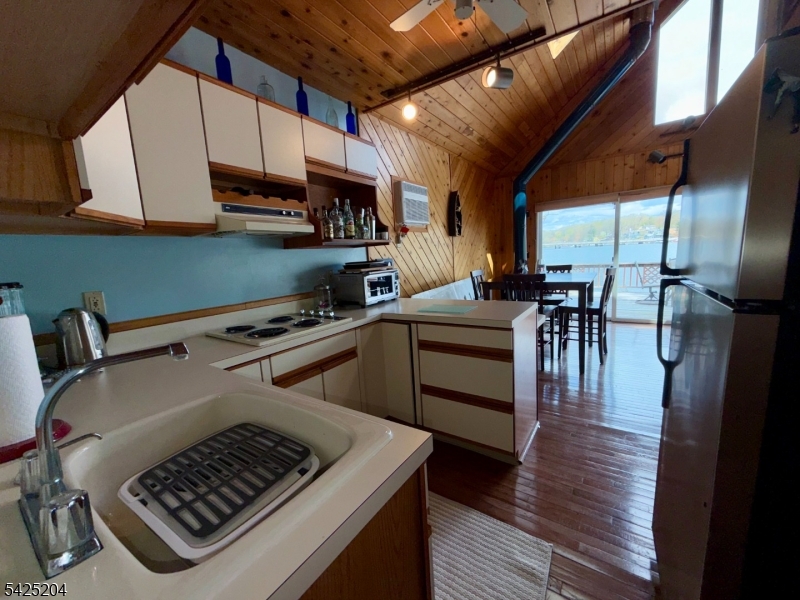 River Styx Main Lake - Residential