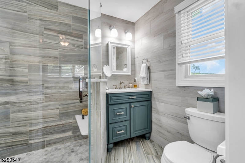 River Styx Main Lake - Residential