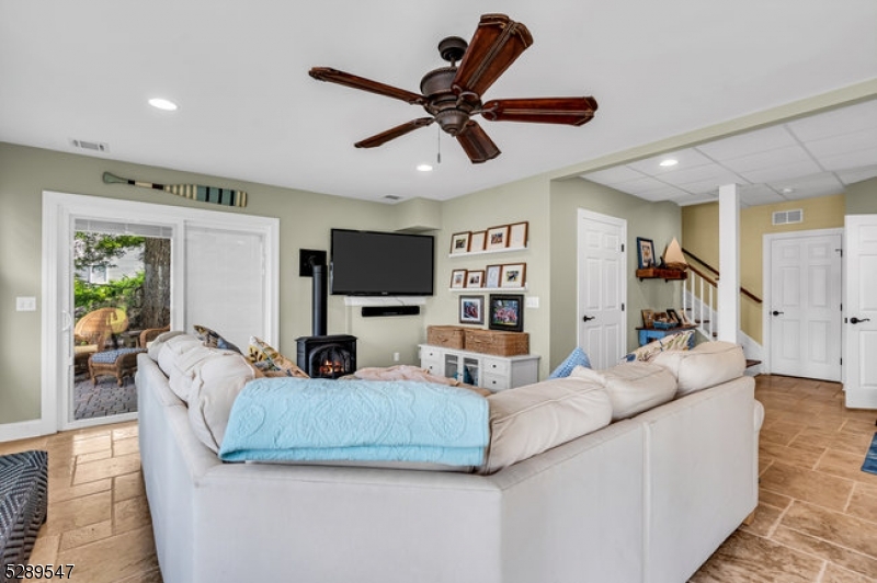 River Styx Main Lake - Residential