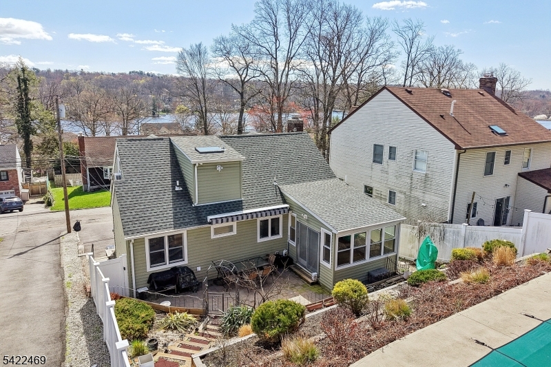 Packanack Lake - Residential