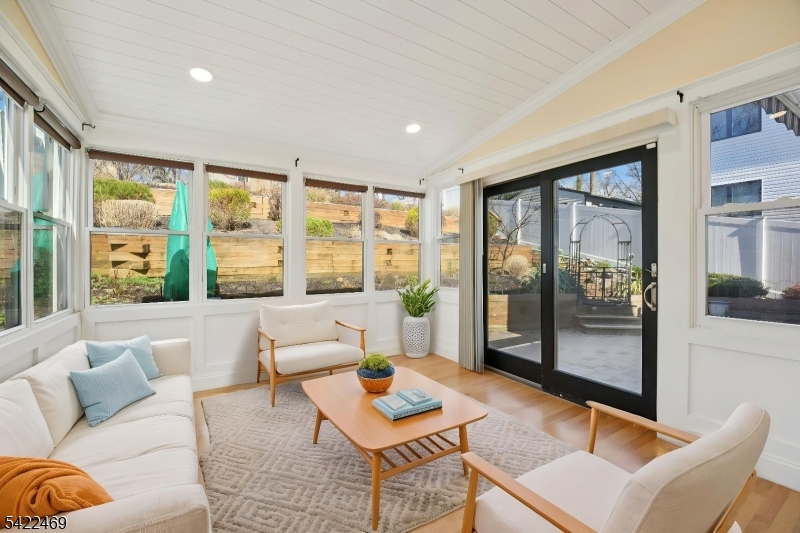 Packanack Lake - Residential