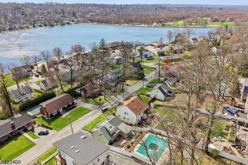 Packanack Lake - Residential