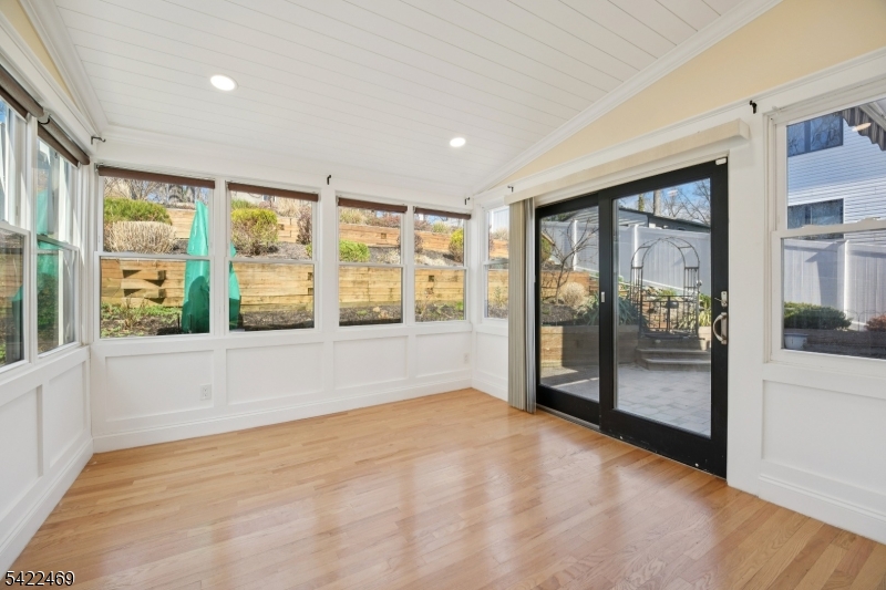 Packanack Lake - Residential