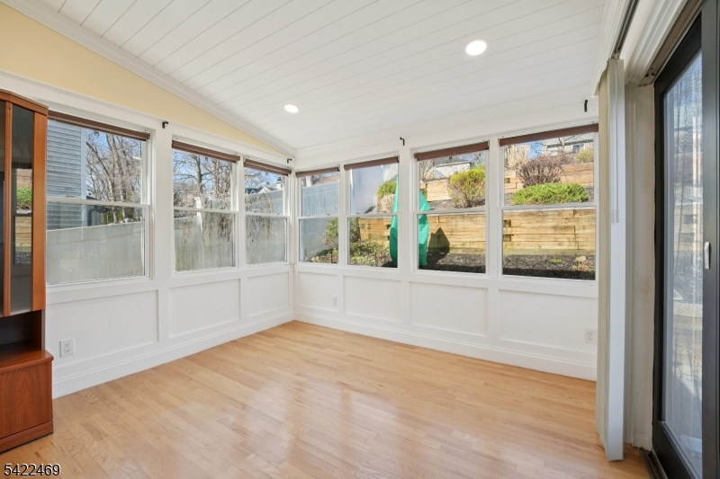 Packanack Lake - Residential