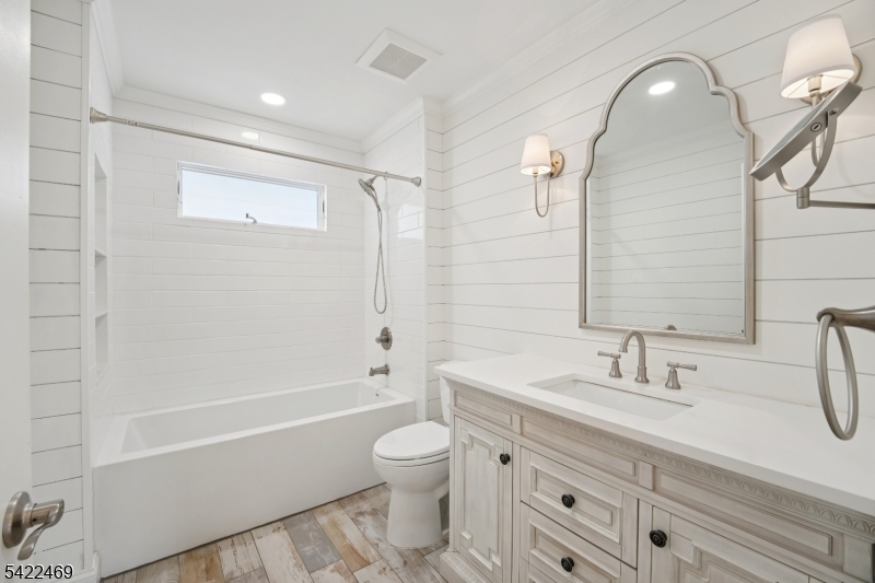 Packanack Lake - Residential