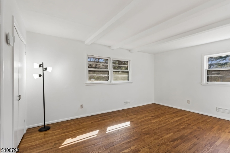 Lawren Brook Manor - Residential