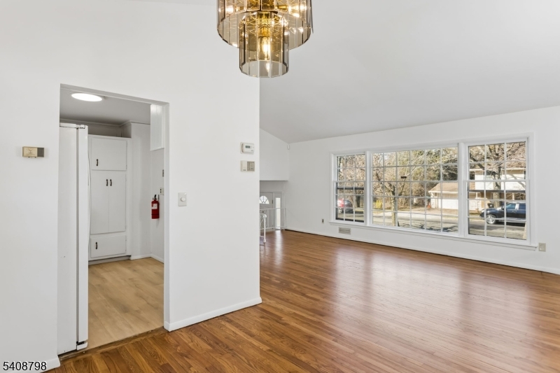 Lawren Brook Manor - Residential