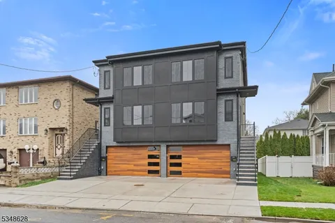 MLS: 3954797