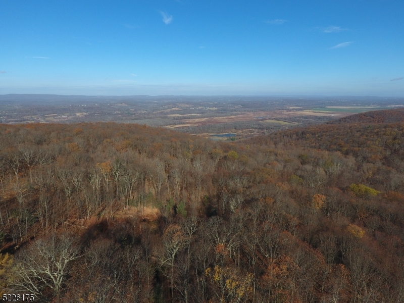 Lake Panorama - Land