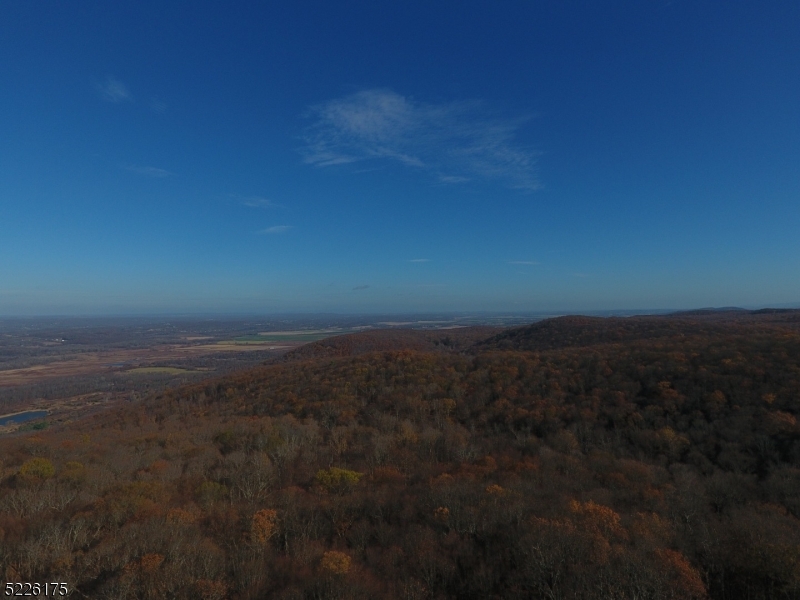Lake Panorama - Land
