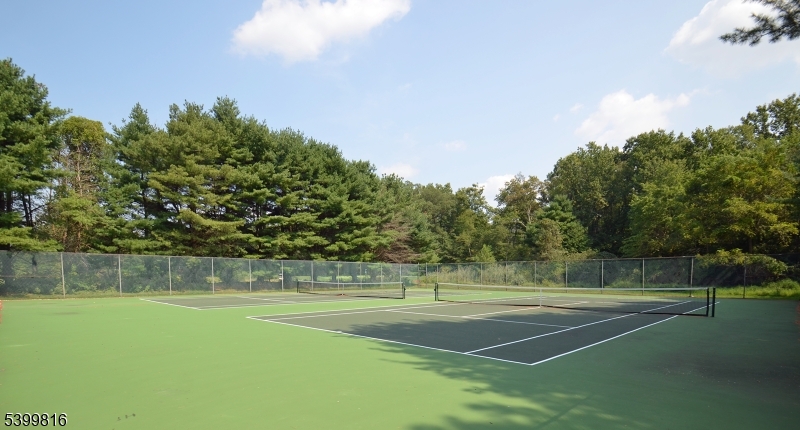 FAIRWAY GREENS - Residential