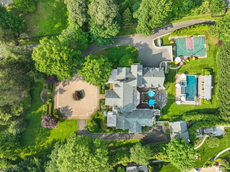 Llewellyn Park - Residential