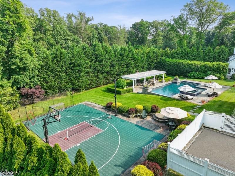 Llewellyn Park - Residential