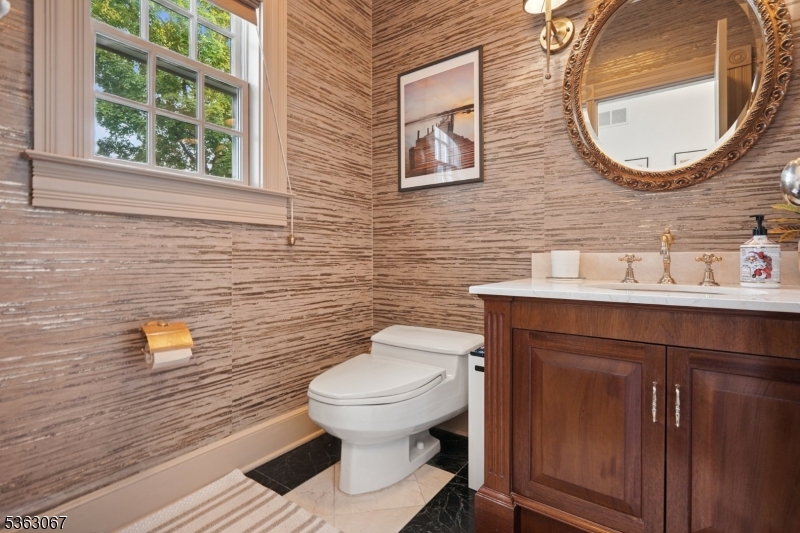 Llewellyn Park - Residential