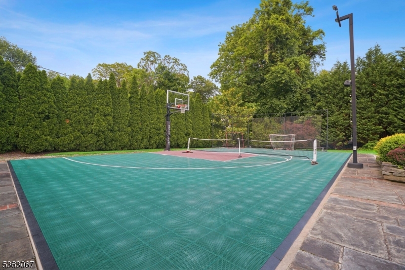 Llewellyn Park - Residential