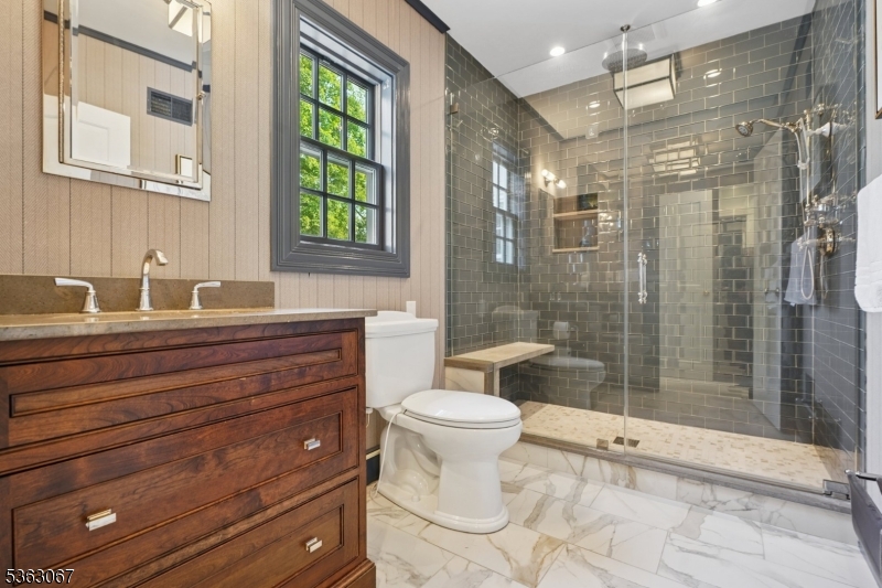 Llewellyn Park - Residential