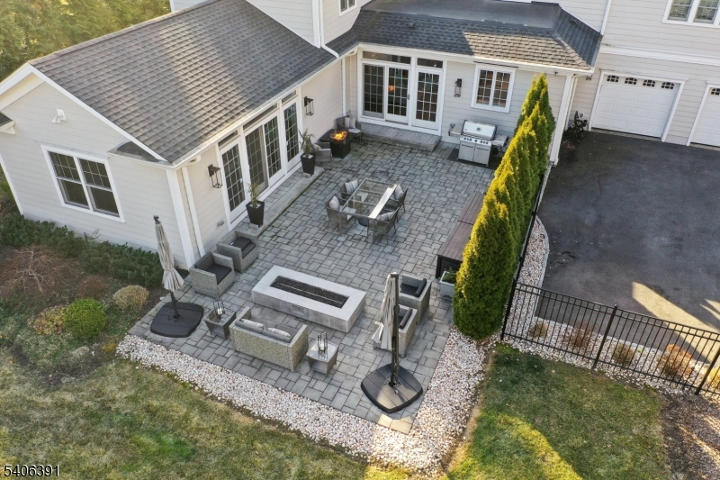 DEERFIELD - Residential