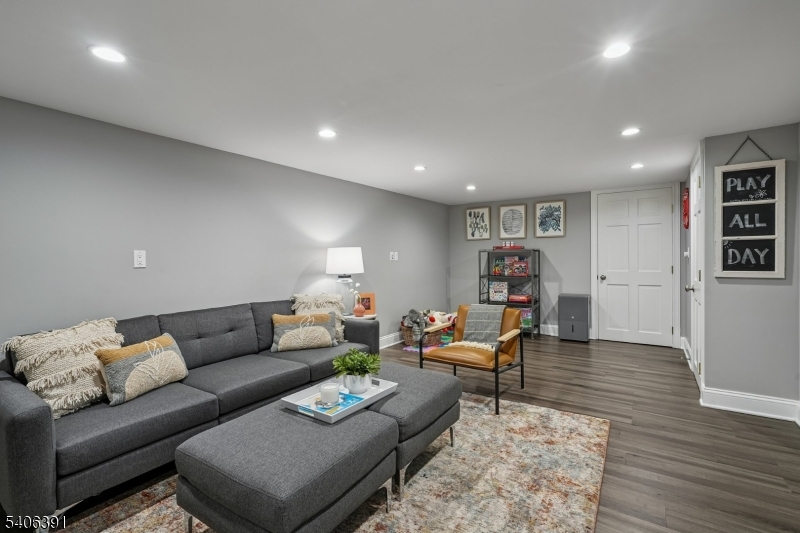 DEERFIELD - Residential