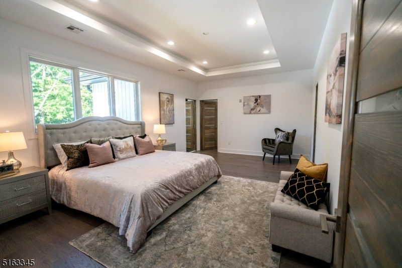 Broadlawn - Residential