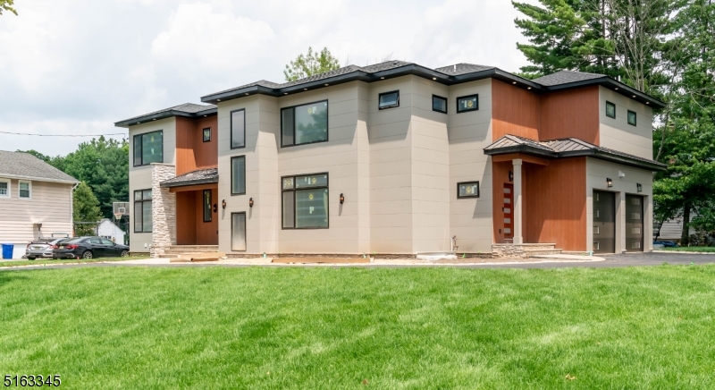 Broadlawn - Residential